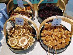 -蜜桃餐厅·伴山(湖滨商业街店)