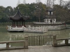-汇龙潭