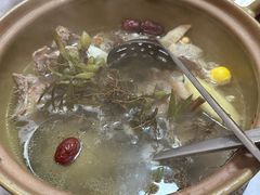 -齐齐衮·廟街生蚝雞煲(荔湾地铁站店)