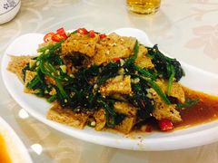 -马尔龙新疆饭店·清真(瑞景店)