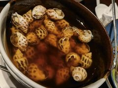 古越陈酿煮花螺-杭州西子湖四季酒店·金沙厅