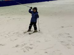 -乔波室内滑雪场