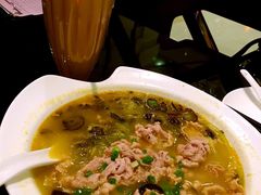 酸汤肥牛-鹿港小镇(悠唐店)