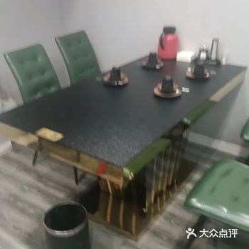 美食探店，踏上一场味蕾的奇妙旅行！