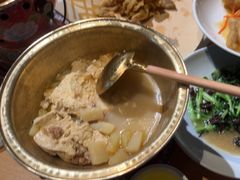 -关东小磨东北菜(上海长风大悦城店)