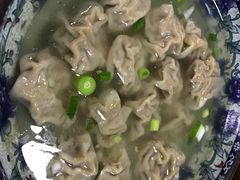 -老新隆牛肉锅贴(新街口店)