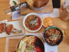 冬阴功大虾线食-火山屋台(新街口创始店)