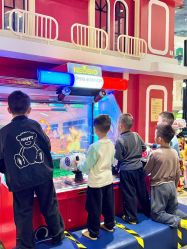 -奈尔宝·儿童乐园·亲子餐厅(华采天地店)