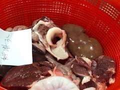 -标记美食新鲜猪杂(兴南大道店)