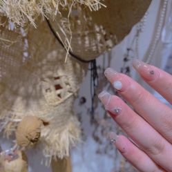 -NEW LOOK-绿麓 · 美甲美睫脱毛工作室