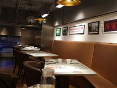 -新大咀港式茶餐厅(宝山万达店)