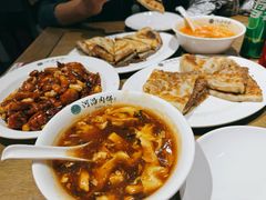 酸辣汤-河沿肉饼Beijing Pie(东华门店)