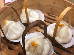 -龍堂蟹黄小笼包(德思勤四季汇店)