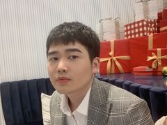 -海马体照相馆(环贸iapm大师爱情店)