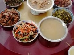 -天鹅到家·保姆月嫂育儿嫂(蔚蓝海岸店)