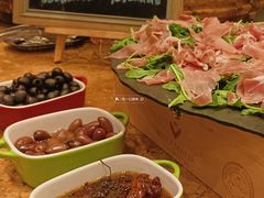 火腿-怡聚轩全日制自助餐厅(大中华喜来登酒店)