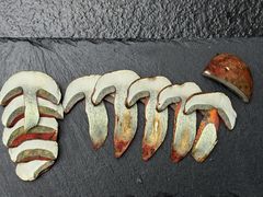-菌之家·专业纯野生菌火锅·特色炒菌