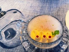 柠檬酸奶泡沫-弦月窗LUNETTE BY AMANDA(复兴路店)