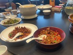 -阿瓦山寨·湘菜现炒·剁椒鱼头王(咸阳总店)