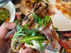 四季披萨-BOTTEGA意库(中骏世界城店)