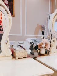 -Bollins波林丝•专研护发中心