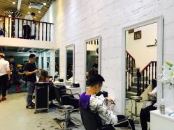 -SIX Hair Consultant