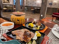 -六国饭店·俄餐·西餐(吊桥公园店)