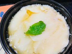 柳州北站豆腐花-老表记广西宵夜螺蛳鸭脚煲(西大店)
