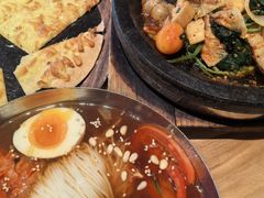 -KimPro 辛普乐概念韩餐