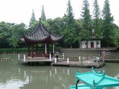 -汇龙潭