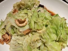 油渣手撕包菜-老阿妈蒙古村·蒙古包·草原文化·歌舞表演(老君堂店)