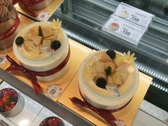 -花花卷卷·鲜食蛋糕(静安久光百货店)