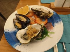 -亚龙湾希尔顿自助餐厅·海鲜·烧烤·沙滩BBQ·现场乐队