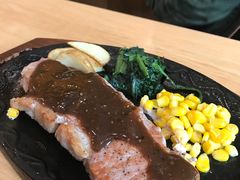 西冷牛排配黑胡椒酱-萨莉亚意式餐厅(石鼓路店)
