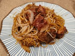 牛腩炒面-喜莲咖啡