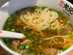 -湘人龙记老长沙米粉(鸟巢店)