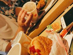 -麦当劳(新王府井店)