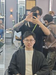 -藤野造型烫染·漂发