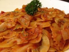 -JINNS锦时 steak&pizza(浸信会礼拜堂旧址店)