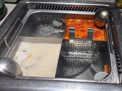 -海底捞火锅(珠影星光城夜宵主题店)