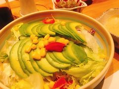 满满的牛油果沙拉-小句号·精致料理(江南环球港店)