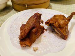 烤乳鸽-潮府馆·非遗潮州菜·港式点心(世纪公园店)