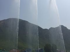 -百里峡七彩艺术小镇