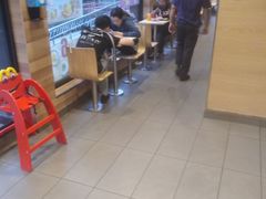 -麦当劳(杨高南路店)
