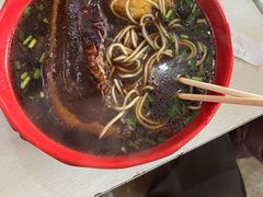 -小龙大肉面馆
