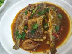 家烧杂鱼拼盘-和记小菜(东方店)