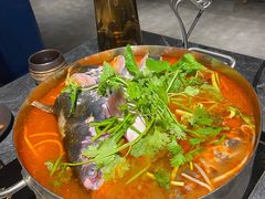 凯里酸汤鱼火锅锅底-泉味道贵州厨房(三里河店)