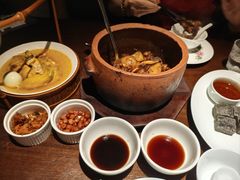 -许爷家·生态湖鲜(徐汇日月光店)