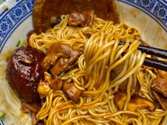 蛤蜊猪肝面-沪西老弄堂面馆(定西路店)