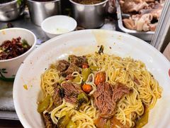 牛腩腌面-阿阳牛腩腌面店